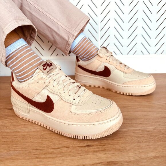❤️Nike Air Force 1 Shadow Shimmer 2022 Sz 9.5 Women's Shoes Sneakers DZ4705-200 - Picture 1 of 13